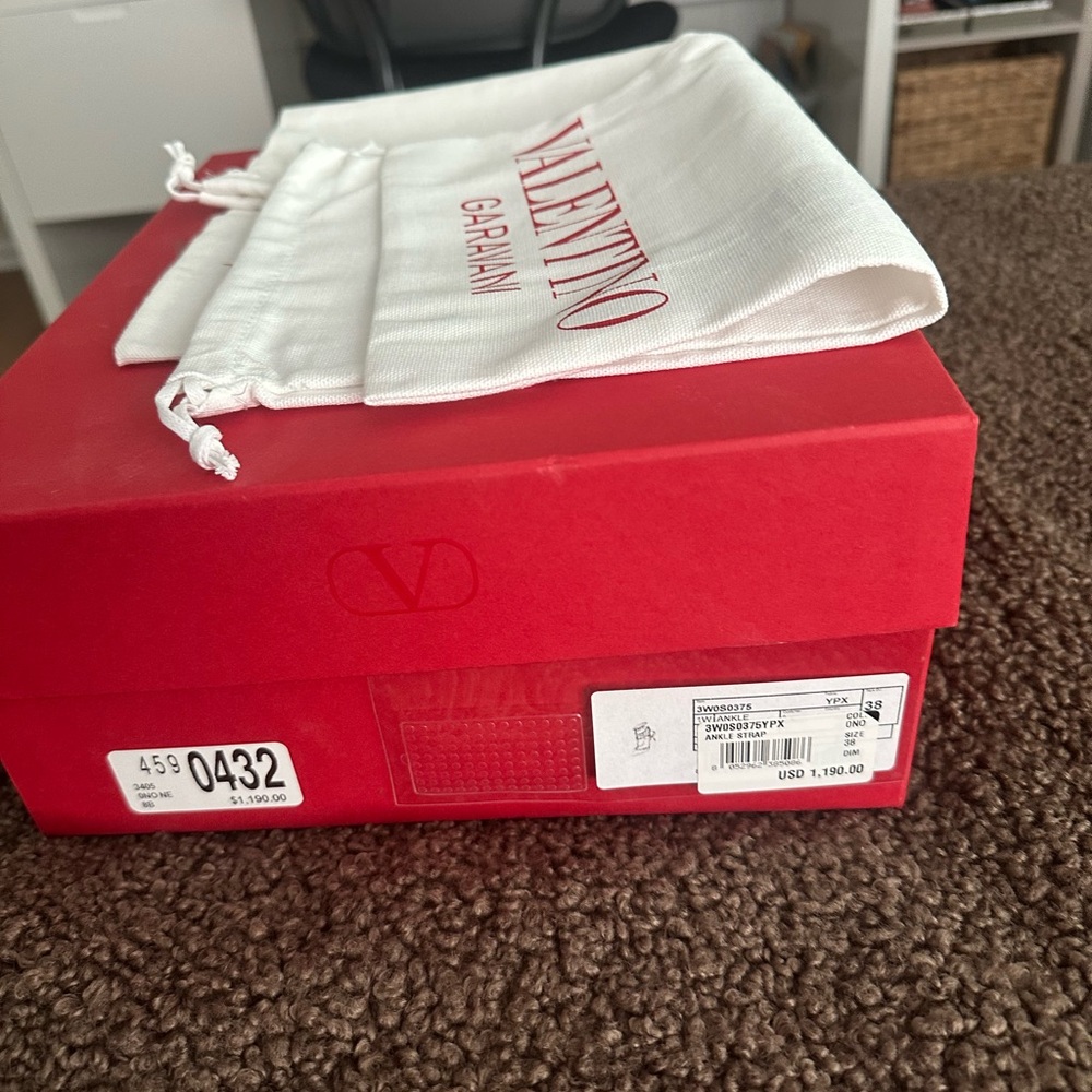 Valentino Red Storage Box with White Dust Bag